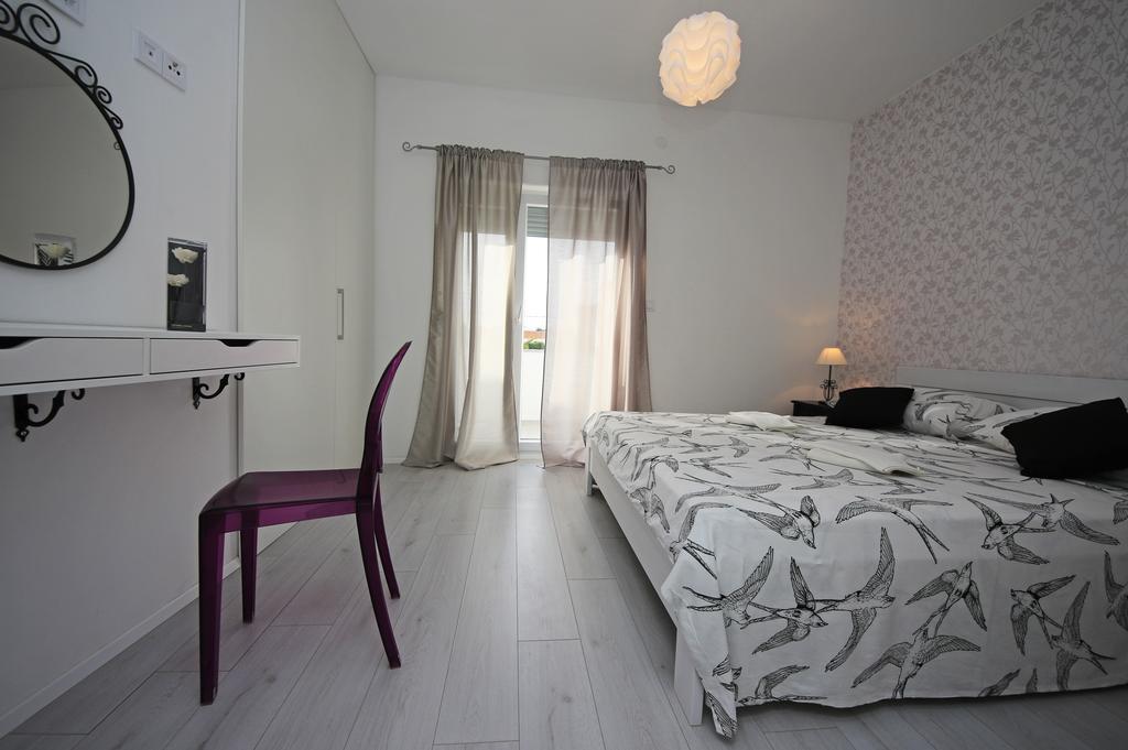 Apartment Mare Водице Екстериор снимка