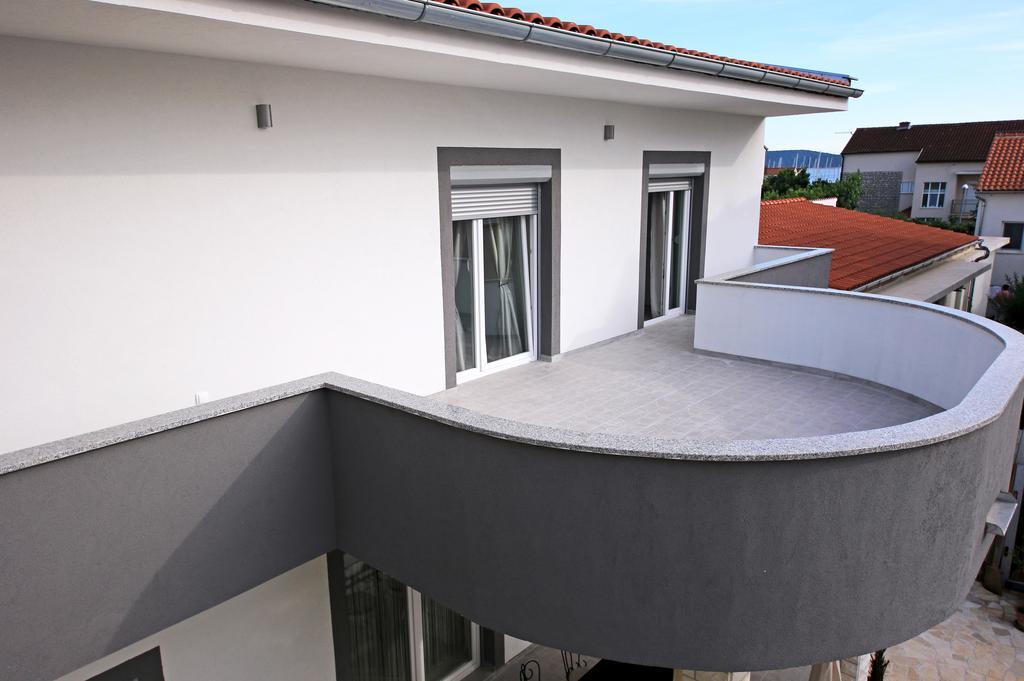 Apartment Mare Водице Екстериор снимка