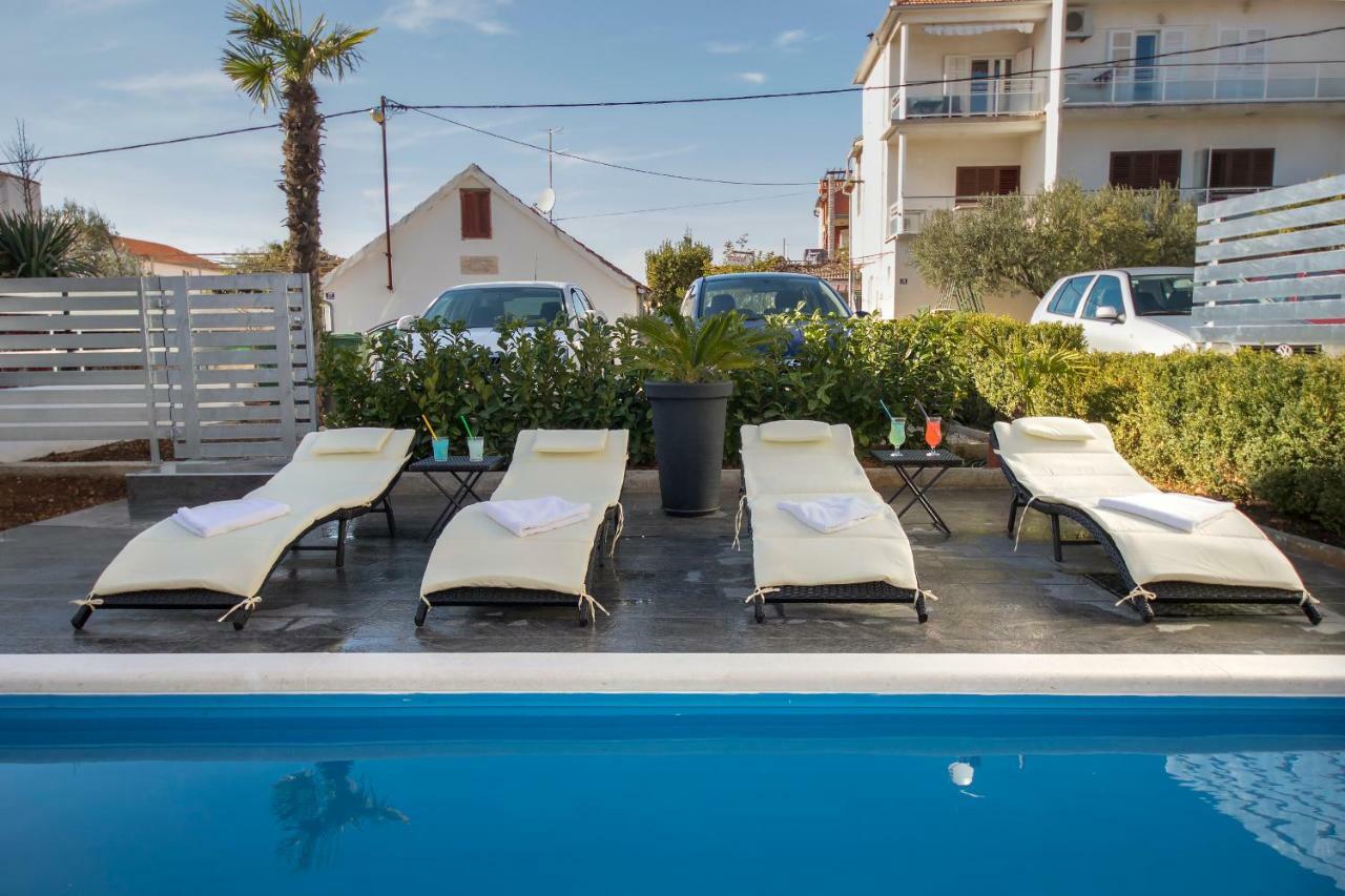 Apartment Mare Водице Екстериор снимка