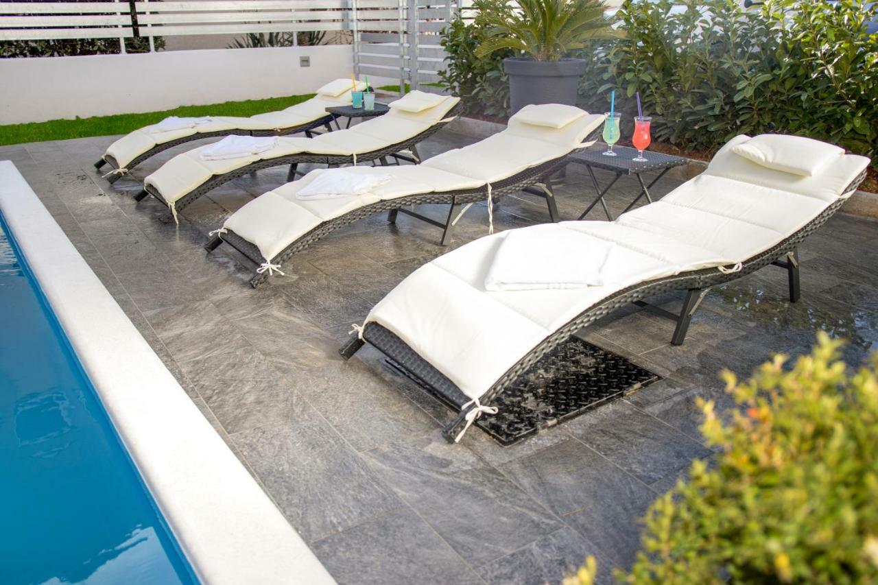 Apartment Mare Водице Екстериор снимка